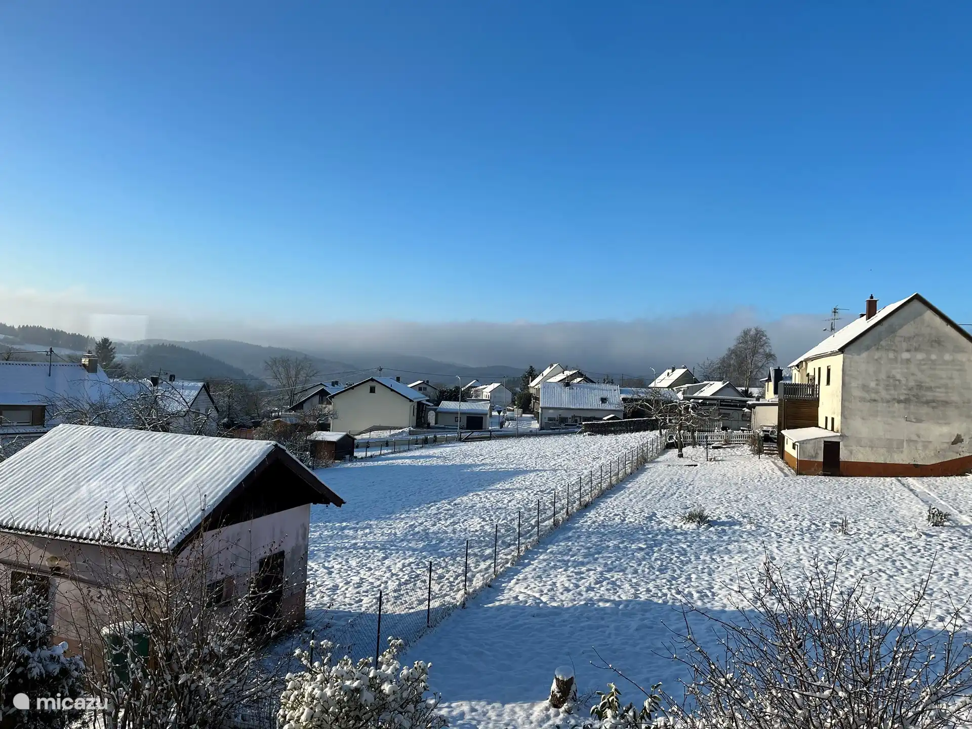 Ausblick aus dem Erdgeschoss bei Schnee