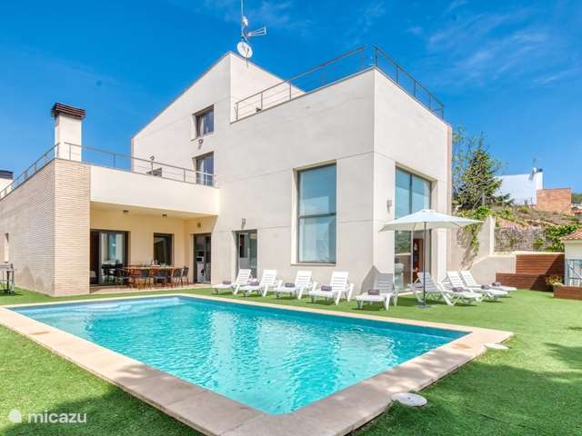 Holiday home in Spain – villa CostaCabana - Villa Macey