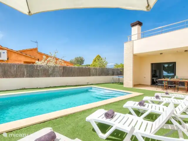 CostaCabana - Villa Macey | Espagne, Costa Brava, Lloret de Mar - villa Une villa moderne avec une belle terrasse et piscine privée