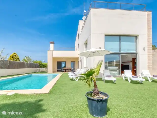 CostaCabana - Villa Macey | Espagne, Costa Brava, Lloret de Mar - villa Une villa moderne avec une belle terrasse et piscine privée