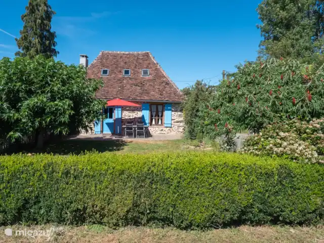 Location de Vacances France, Corrèze, Lubersac , gîte / cottage - 364 Impasse de Maury Jardin privatif clos