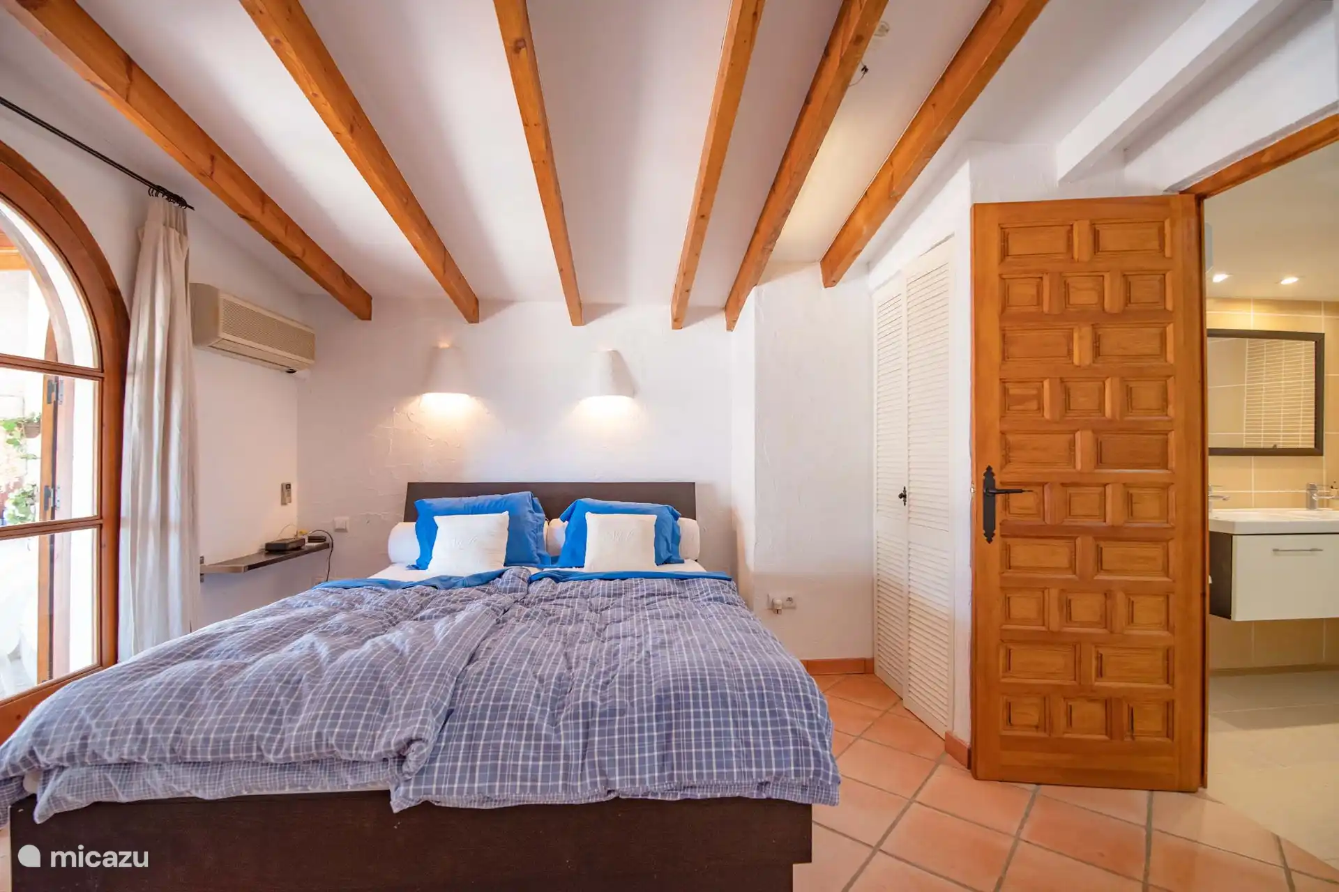 Elternzimmer + Badezimmer