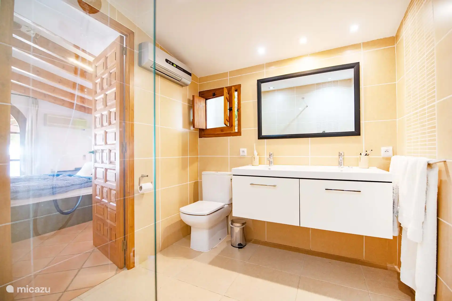 Elternbad mit Heizung