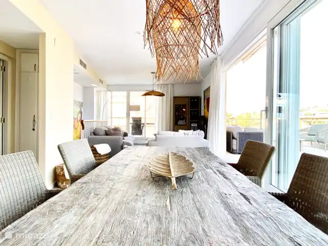 Location de Vacances Espagne, Costa Blanca, Moraira, appartement - Penthouse Sept Océans table à dinner