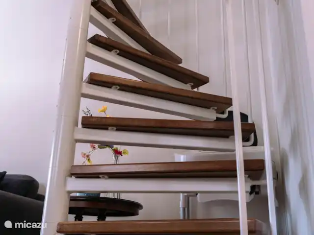 Le chemin sacré | Pays-Bas, Hollande du Nord, Egmond aan Zee - maison de vacances escalier
