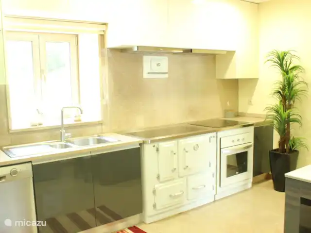 Location de Vacances Portugal, Braga, Barcelos, villa - Villa Pouilles cuisine