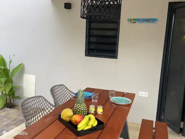 Location de Vacances Curaçao, Banda Ariba (est), Jan Thiel, appartement - Curalux Apartments-Flamingo Manger dehors, qui ne voudrait pas de ça ?