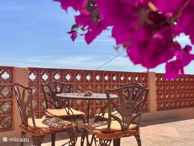 Loma Alta, casa cueva con piscina en España, Costa Blanca, La Murada - casa cueva Segundo asiento junto a la piscina