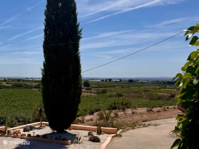 Loma Alta, casa cueva con piscina en España, Costa Blanca, La Murada - casa cueva Vista desde el aparcamiento (privado)