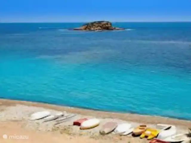 App Altea zwembad en gratis parking huren in Spanje, Costa Blanca, Altea - appartement Het eiland van l’Olla die te bereiken is met kayak, waterfiets, surf padel, al zwemmend voor de geoefende zwemmer.. Dit alles op 850 meter van het appartement