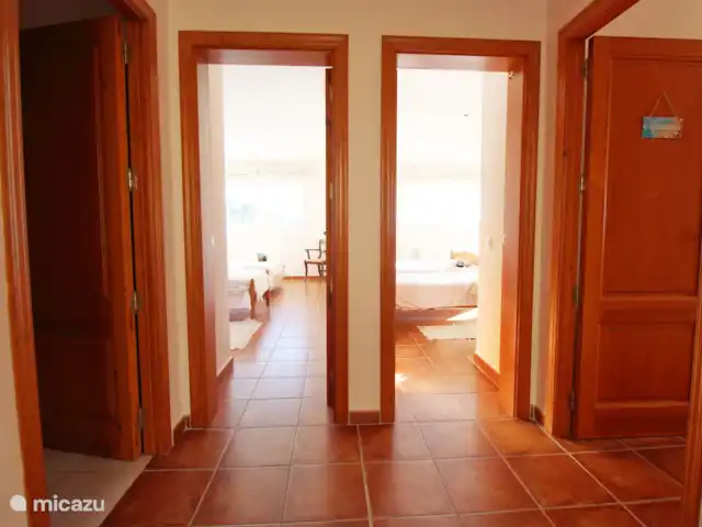 villa huren in Spanje, Costa Blanca, Calpe – Villa Ty Croeso Calpe Gang slaapkamers