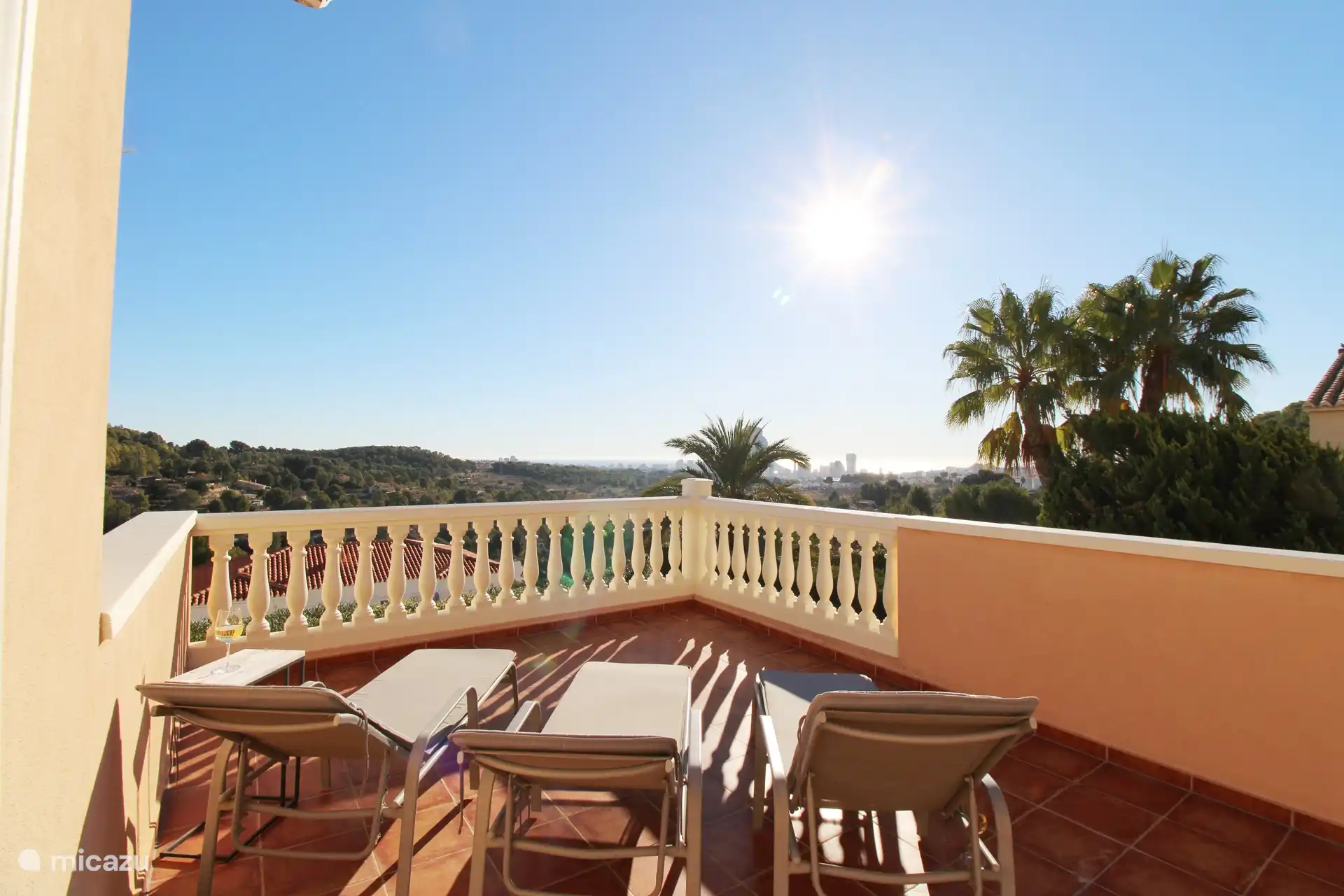 Schlafzimmer mit Terrasse