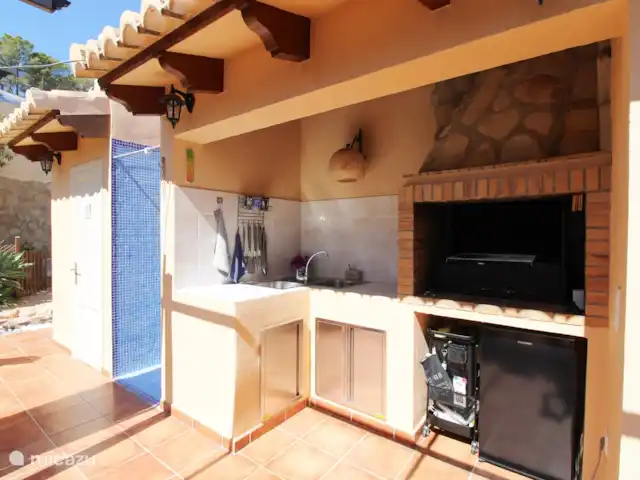 villa huren in Spanje, Costa Blanca, Calpe – Villa Ty Croeso Calpe buitenkeuken