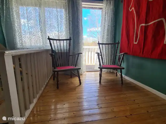 Älvsjö Anderssons en Suecia, Värmland, Lesjöfors - casa vacacional Acceso a la azotea a través del rellano.