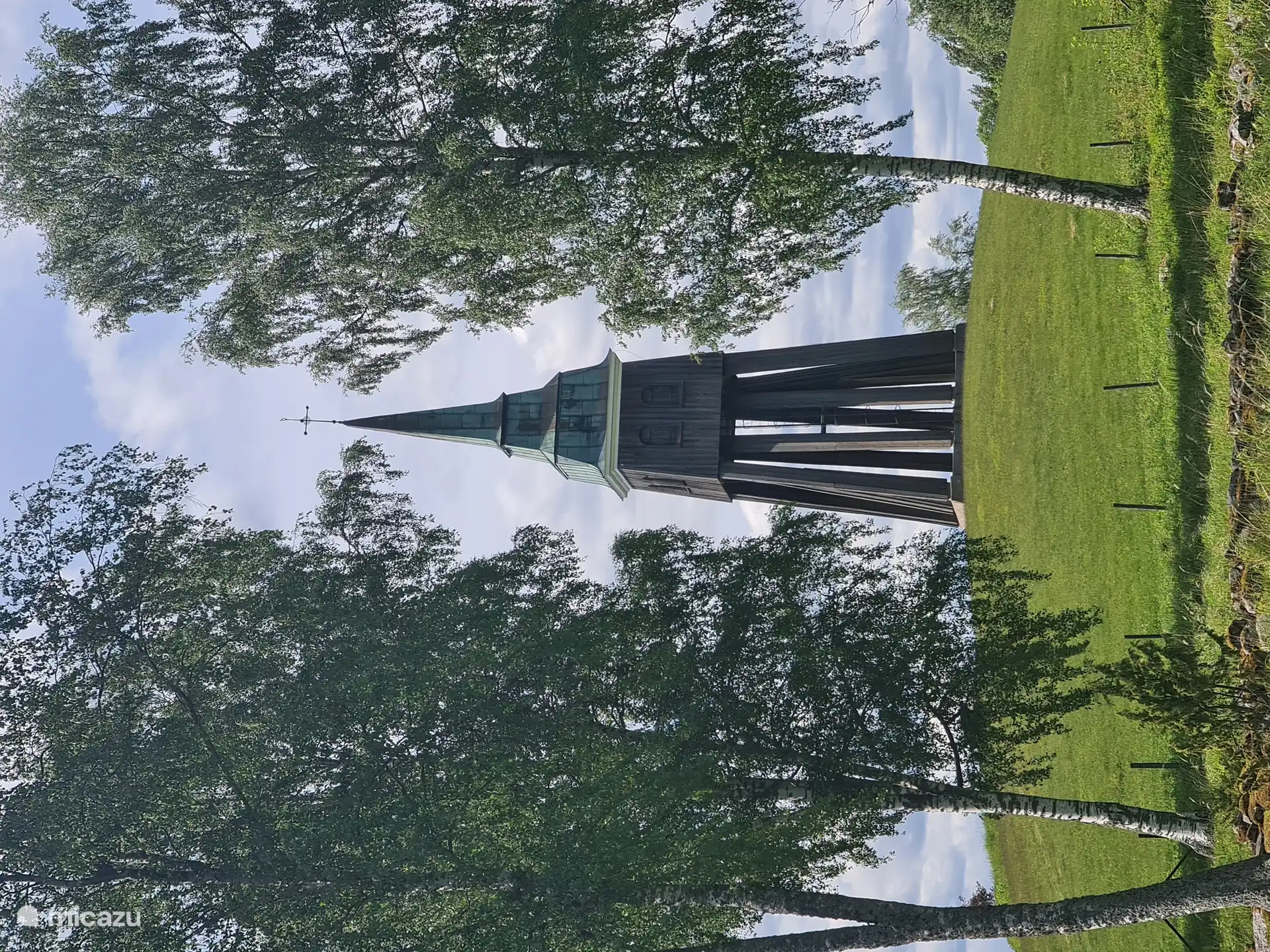 Aussichtsturm im Naturschutzgebiet Hogbergsfallet