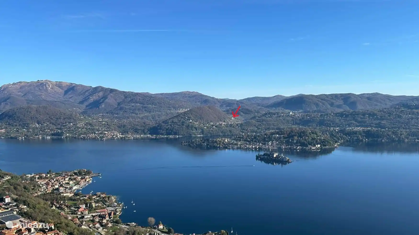 Lago d'Órta mit Haus 