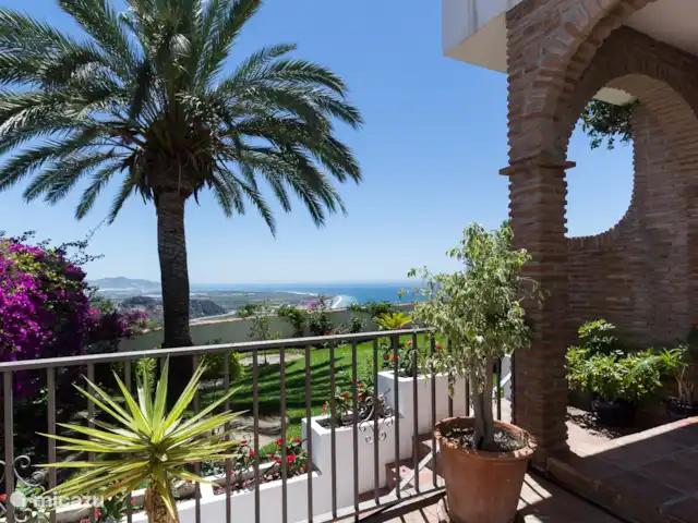 Villa Miranda | Espagne, Andalousie, Salobrena - villa Vue depuis la terrasse couverte au 1er étage