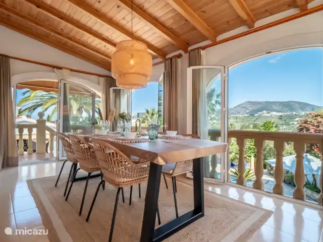 Casa Rosa en España, Costa Blanca, Benitachell - villa Puertas francesas para una experiencia espaciosa