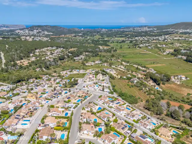 Casa Rosa en España, Costa Blanca, Benitachell - villa Encuentra Casa Rosa en esta :) de fotos con drones ¡El mar está tan cerca!