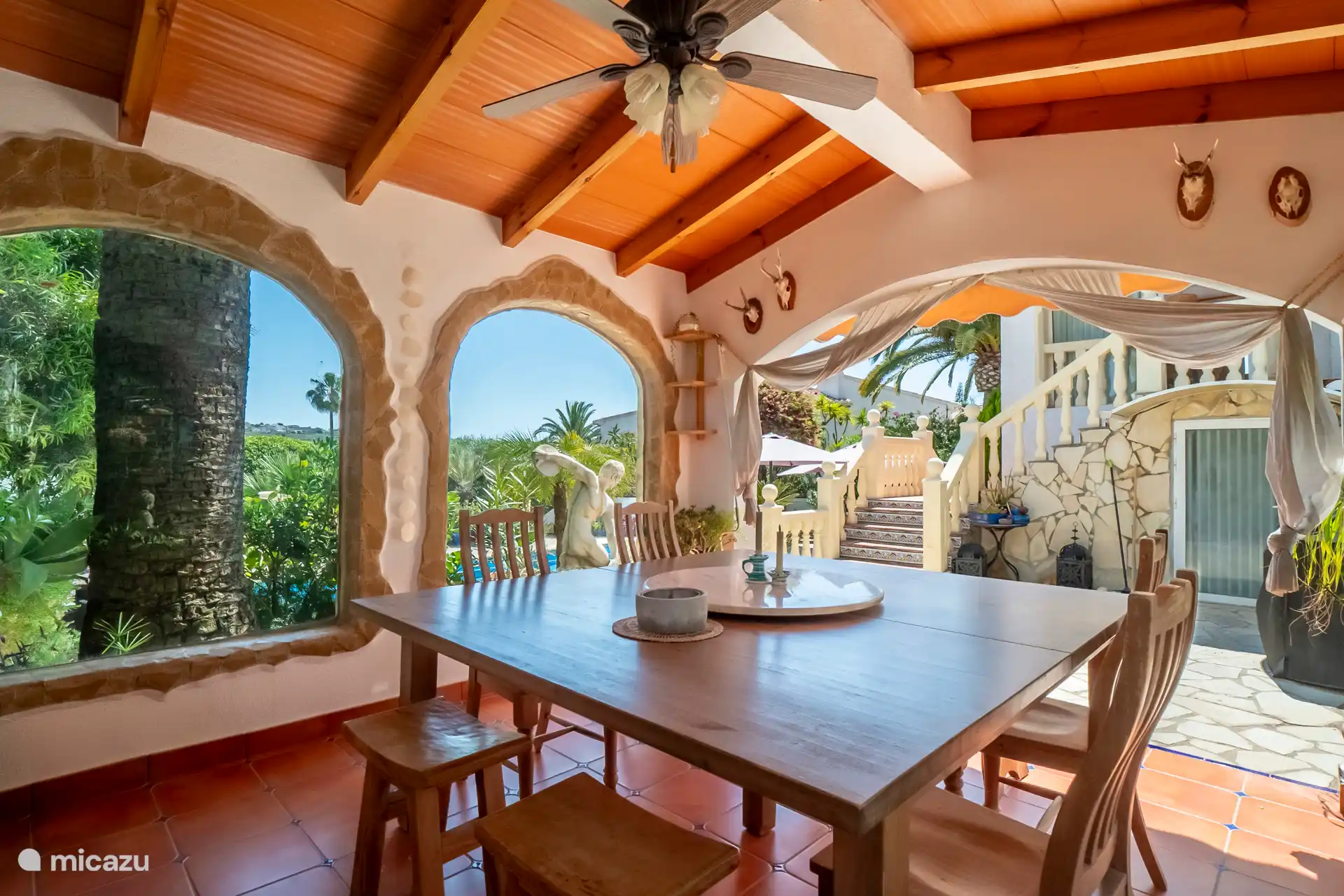 Gemütlicher Ort zum Essen im Freien