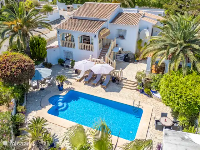 Casa Rosa en España, Costa Blanca, Benitachell - villa Foto con dron de Casa Rosa en Benitachell