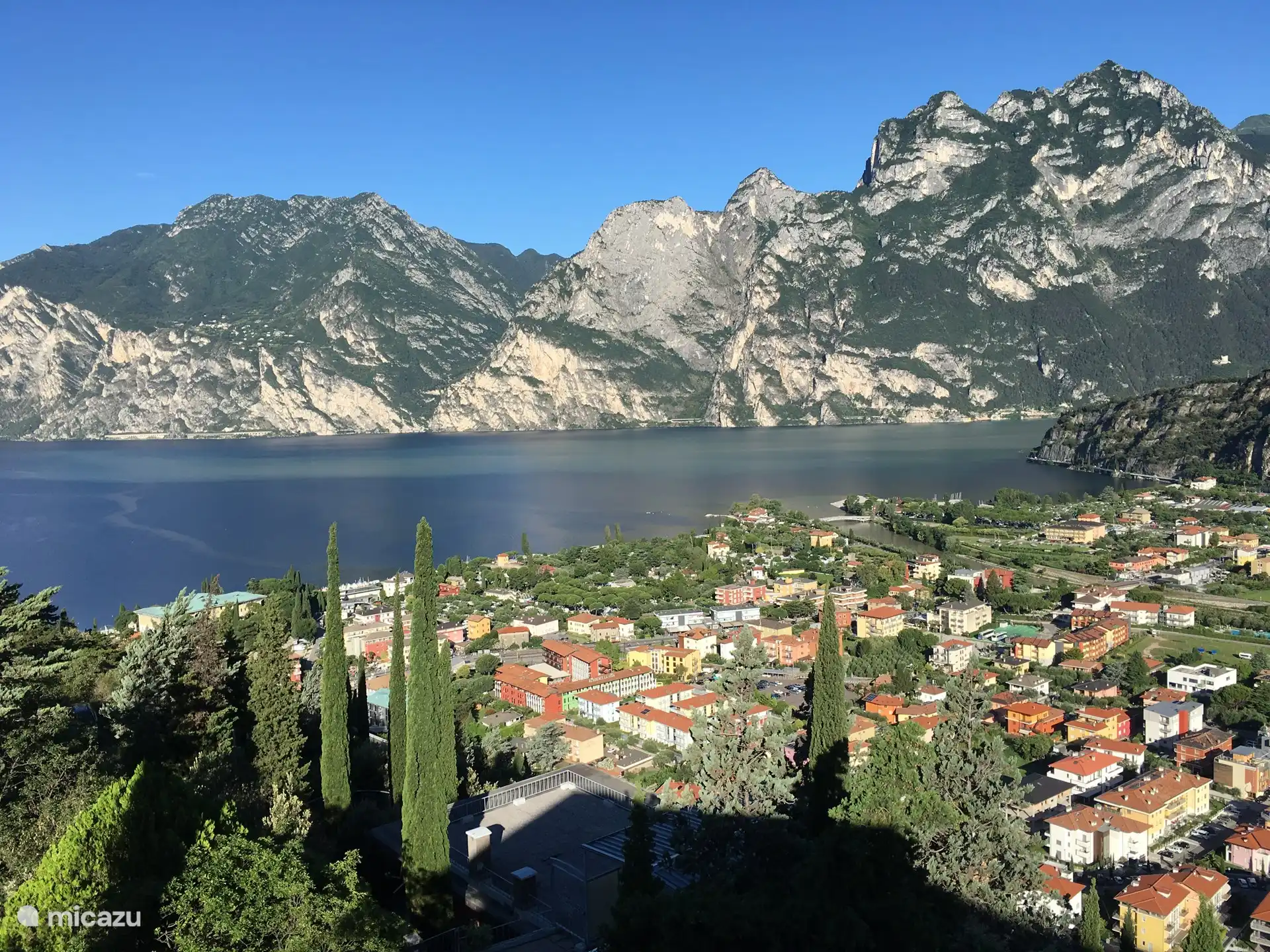 Facteurs environnementaux depuis la terrasse.
