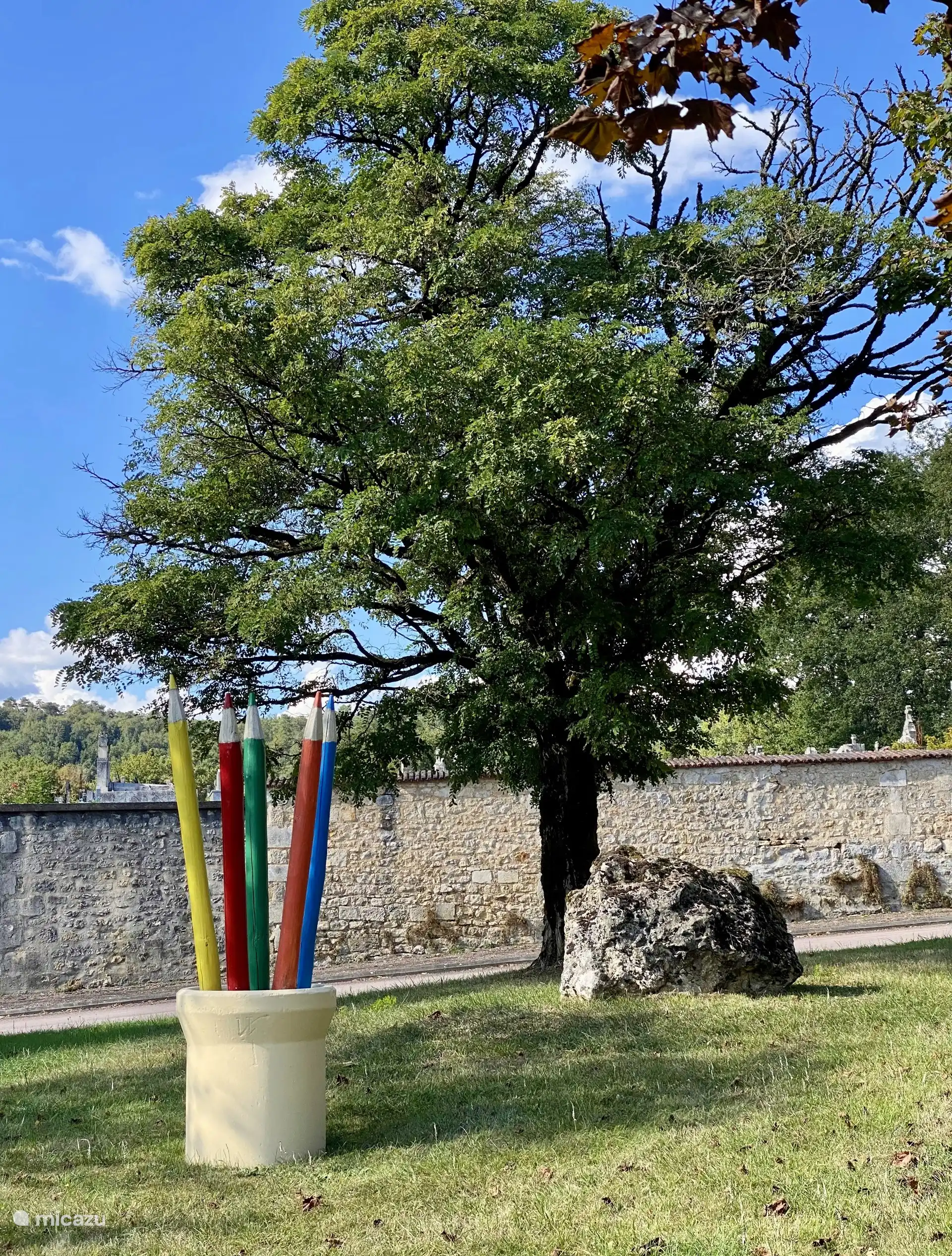 Punto de referencia a las afueras del pueblo.