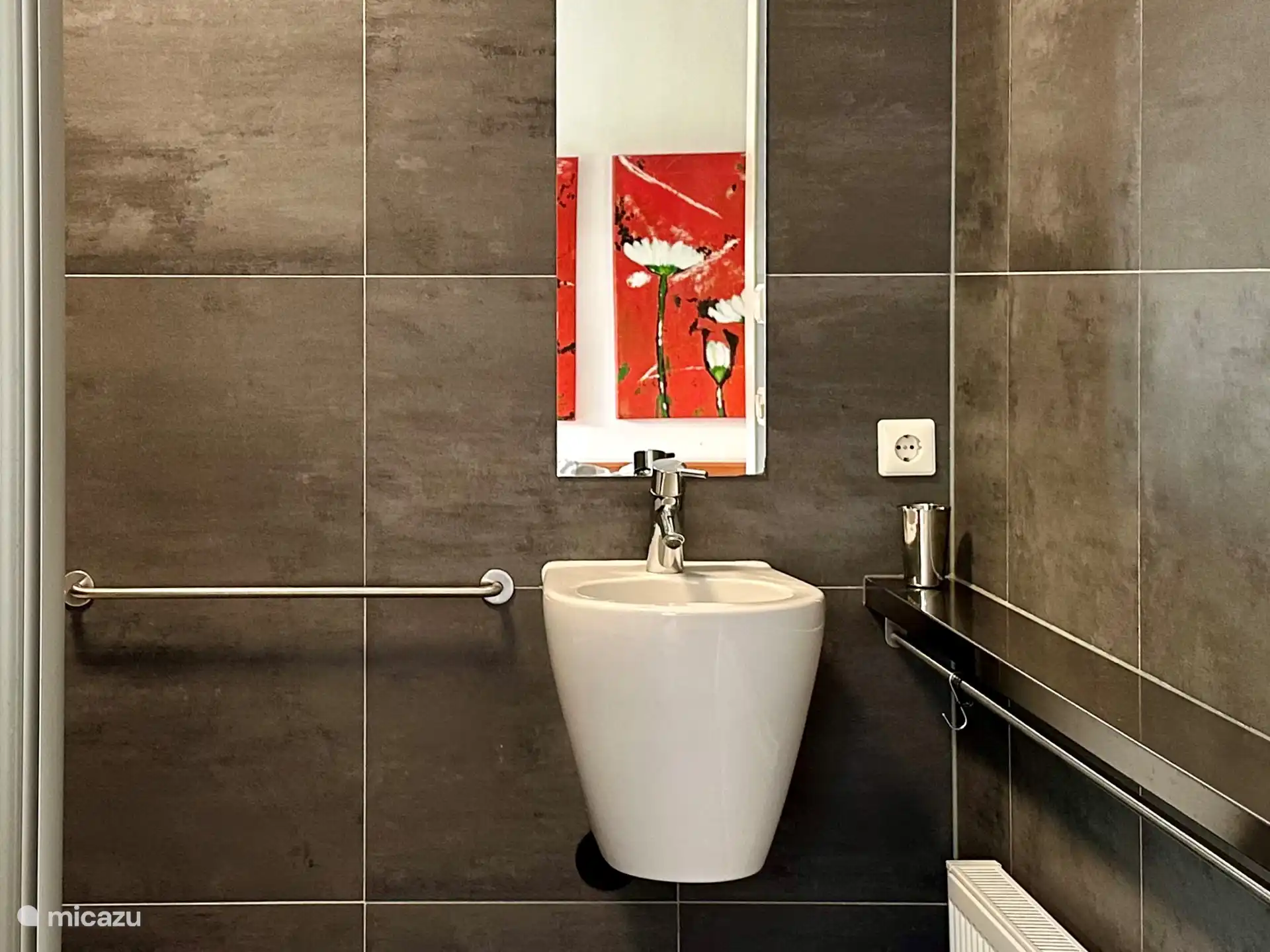 Badezimmer im Hauptschlafzimmer 