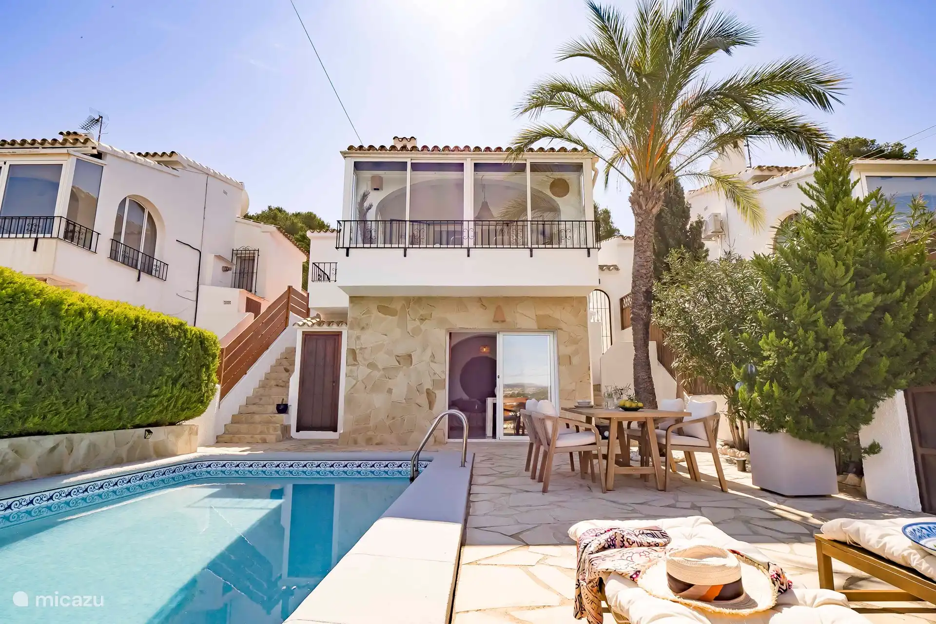 Appartement et terrasse + piscine 