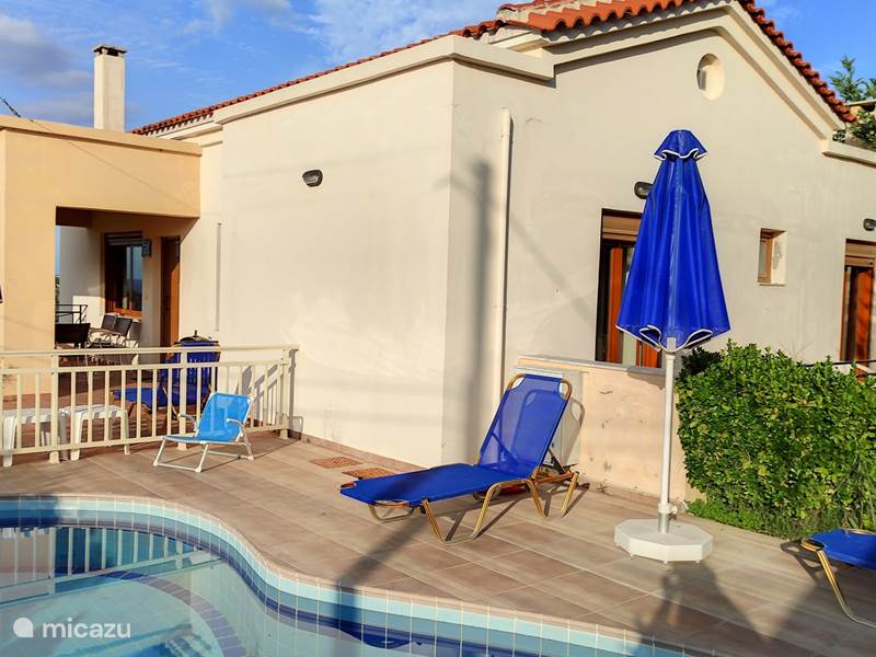 Maison de Vacances Grèce, Crète, Pigi/Rethymno Villa Villa Stefanos, vue piscine et mer