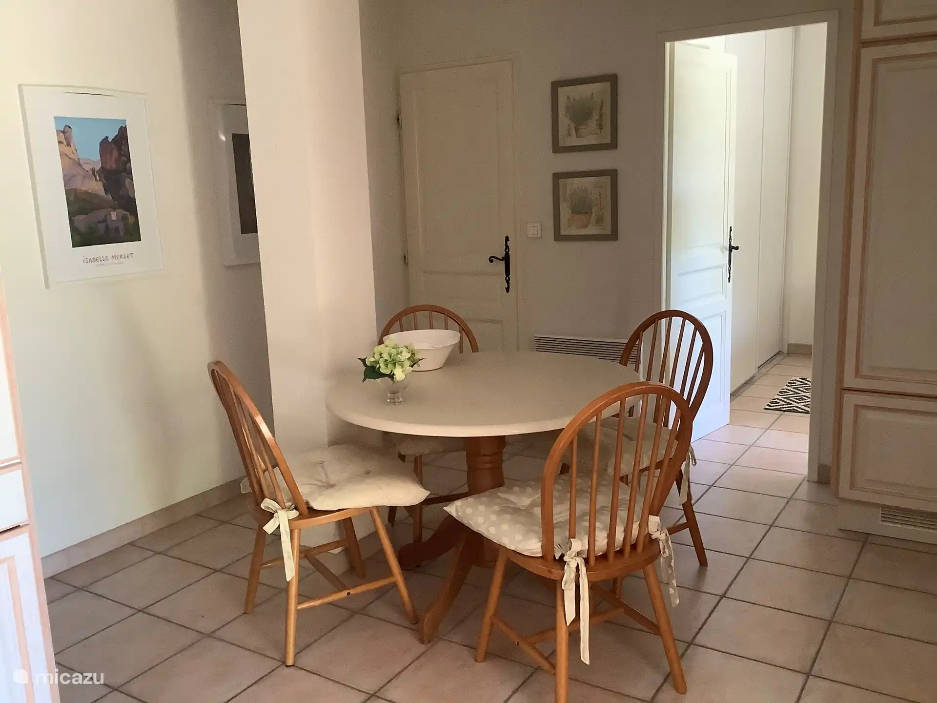 Eethoek op tuinniveau