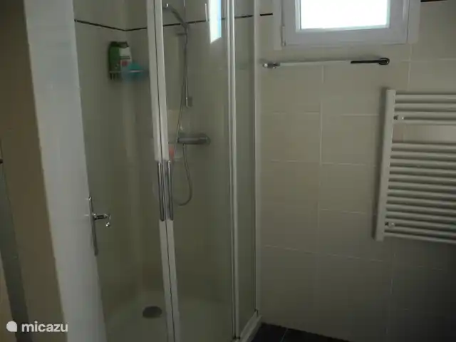 Al borde del Tarn en Francia, Tarn, Rivières  - casa rural / cabaña Baño 1