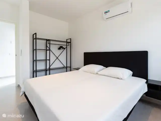 Villa Raïs | Curaçao, Banda Abou (ouest), Big Mountain - villa Chambre avec sommier double confortable et spacieux