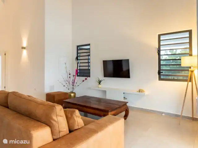 Villa Raïs | Curaçao, Banda Abou (ouest), Big Mountain - villa Salon avec canapé confortable