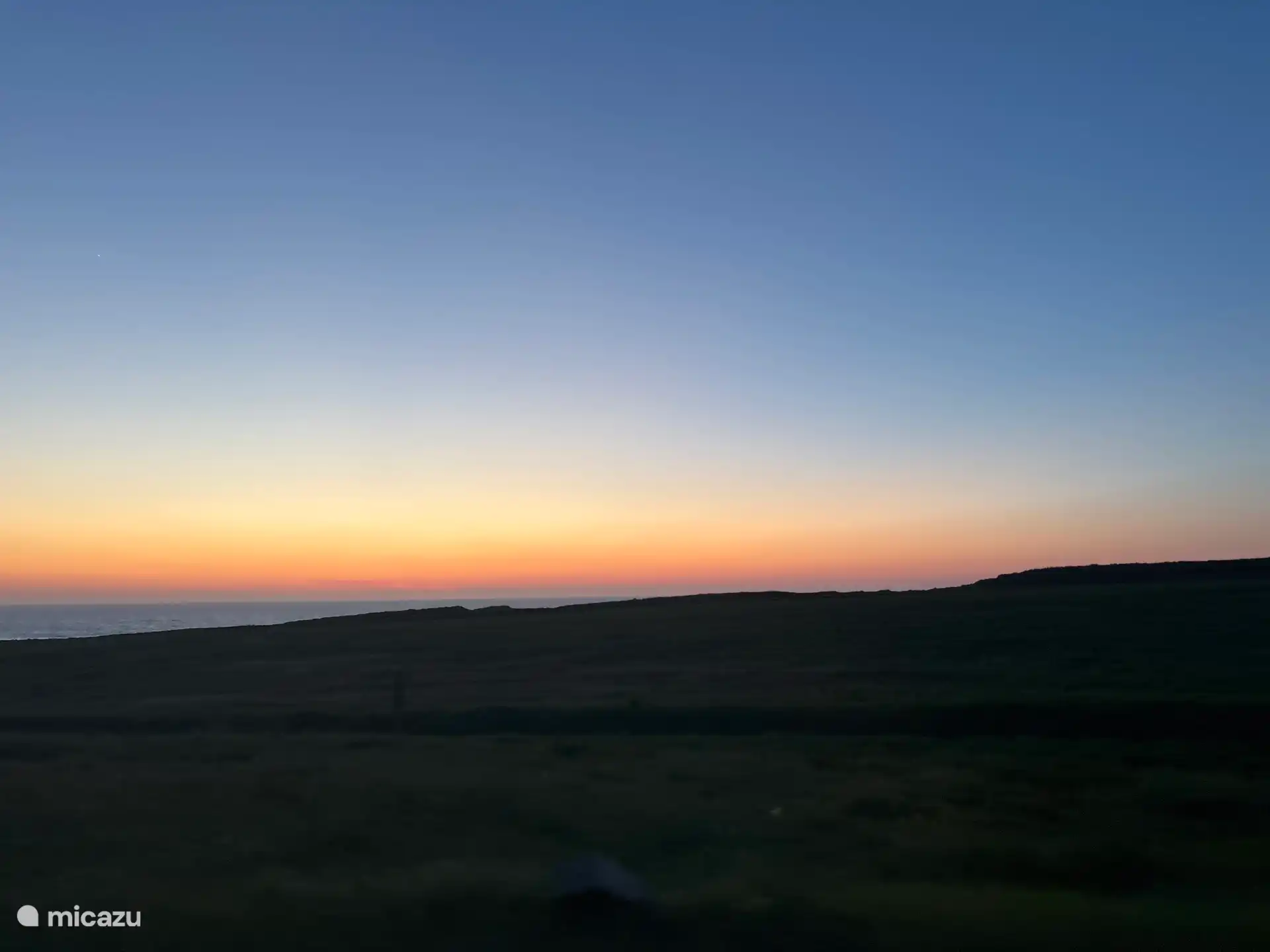 adembenemende zonsondergangen aan het strand op 5 minuten lopen