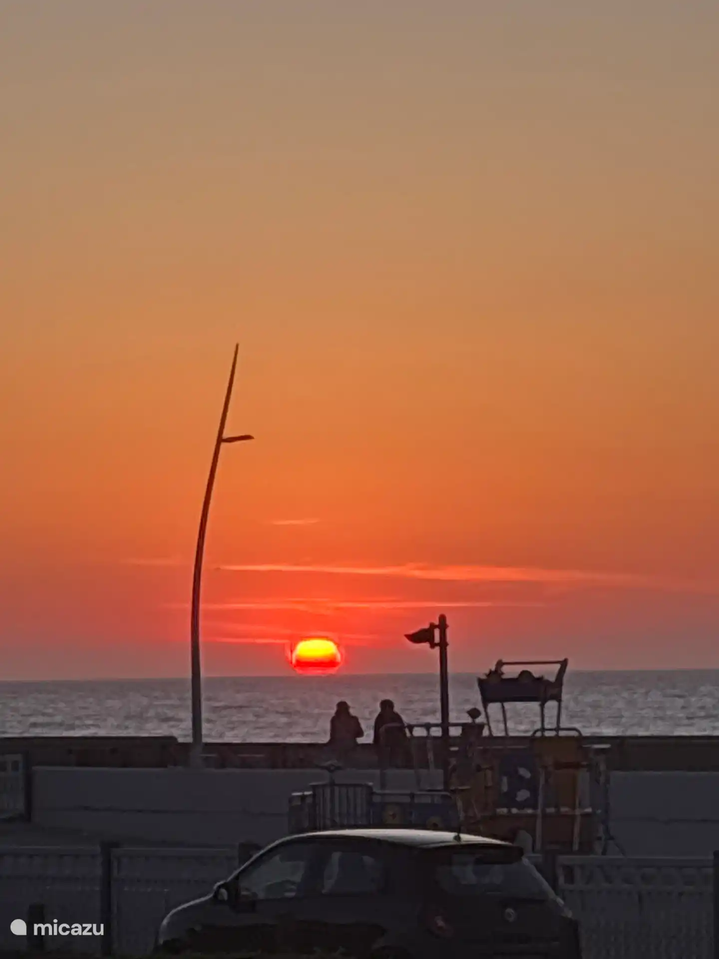 adembenemende zonsondergangen aan het strand op 5 minuten lopen