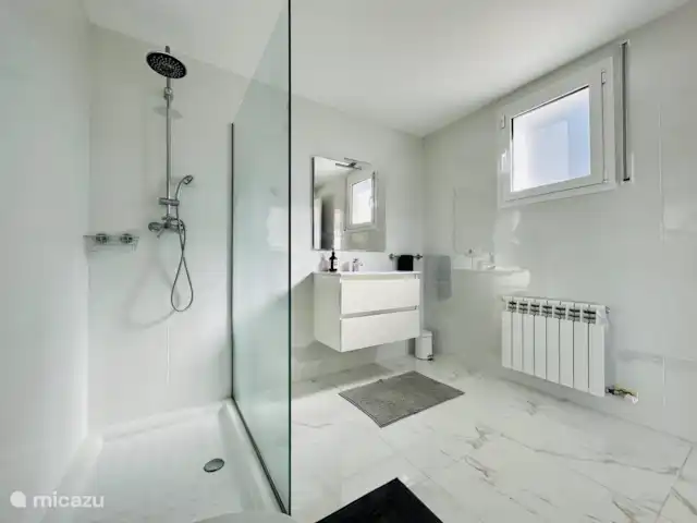 Nueva villa con piscina privada. en España, Costa Brava, Calonge - villa