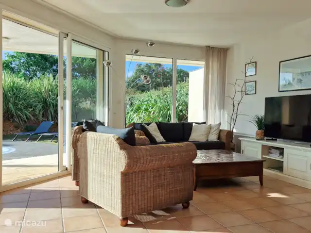 Villa Azure Heaven Les Sables huren in Frankrijk, Vendée, Les Sables-d'Olonne - villa Woonkamer