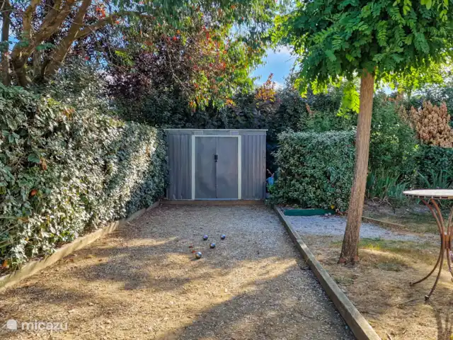 Villa Azure Heaven Les Sables huren in Frankrijk, Vendée, Les Sables-d'Olonne - villa Tijd om jeu de boules te spelen