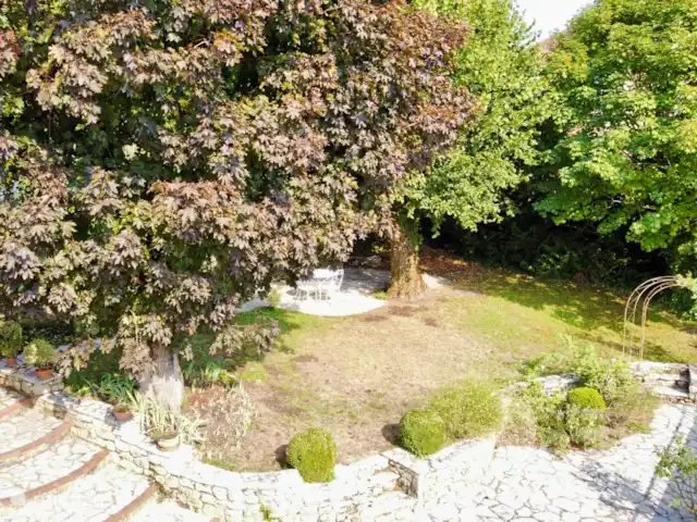 Au bord de la Vézère | France, Dordogne, Le Bugue - maison de vacances Jardin