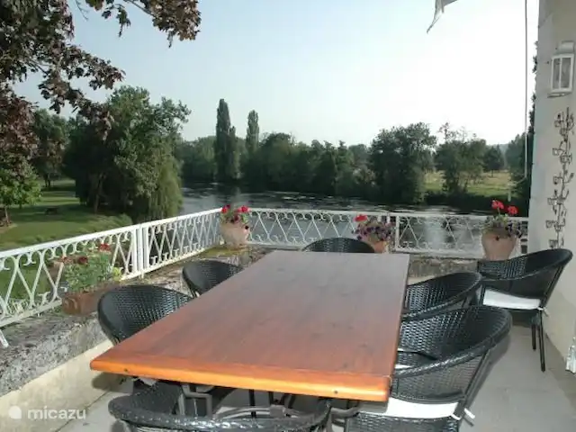 Au bord de la Vézère | France, Dordogne, Le Bugue - maison de vacances Terrasse extérieur