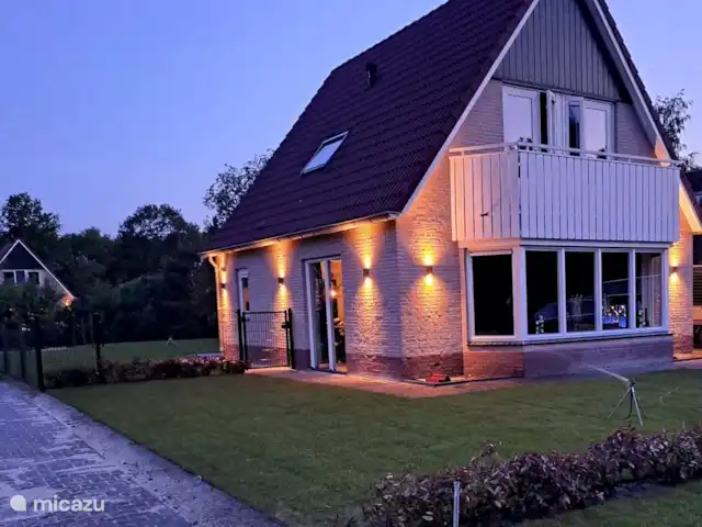 Reeënzicht huren in Nederland, Drenthe, Hoogersmilde - vakantiehuis nieuw aangelegde tuin