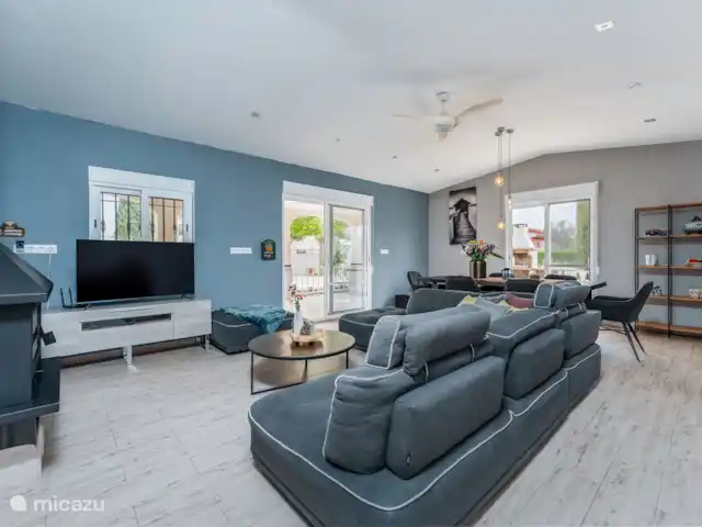 Villa avec piscine privée-Alicante | Espagne, Costa Blanca, Sax - maison de vacances Salon avec un grand canapé
