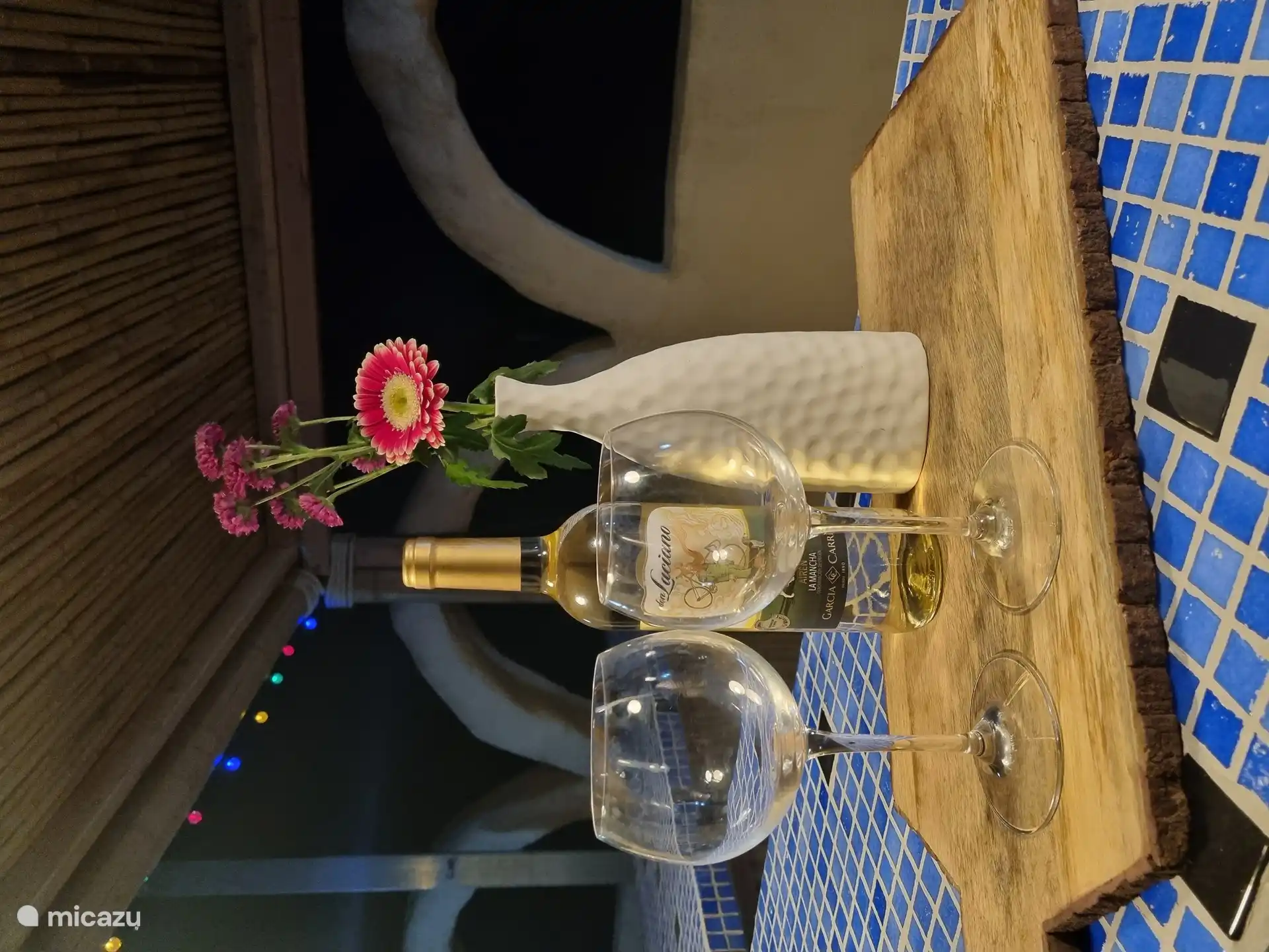 Een wijntje bij de bar?