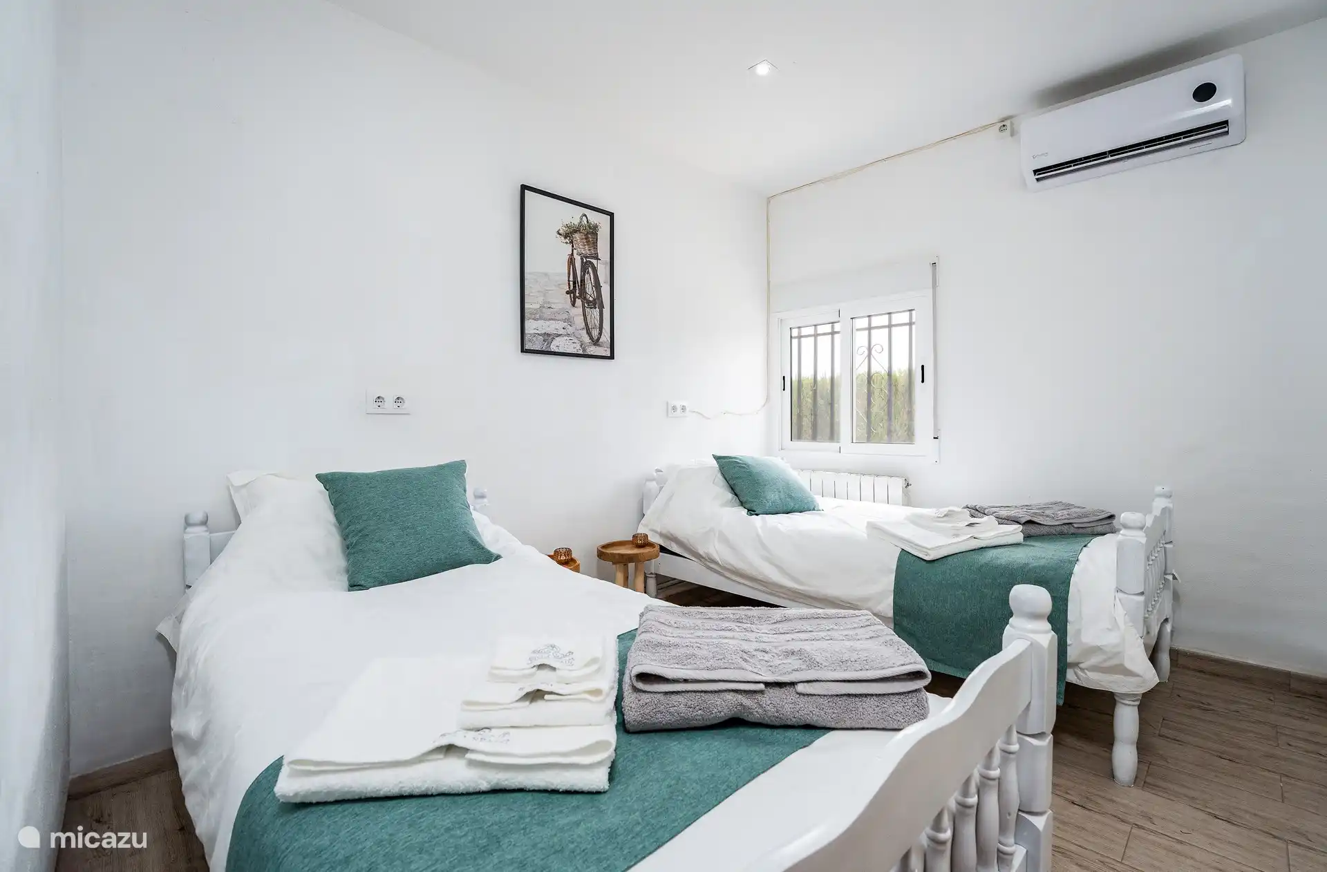 Slaapkamer 3 met twee eenpersoonsbedden