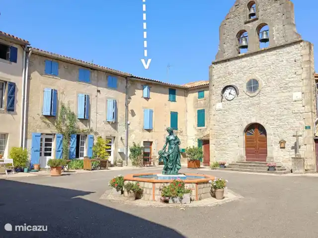 Les lits de Montbel en Francia, Aude, Sonnac-sur-l'Hers - vivienda urbana Les lits de Montbel en Francia, Aude, Sonnac-sur-l'Hers - vivienda urbana