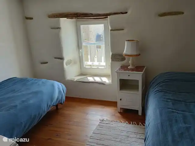 Les lits de Montbel en Francia, Aude, Sonnac-sur-l'Hers - vivienda urbana Segundo dormitorio con 2 camas individuales.