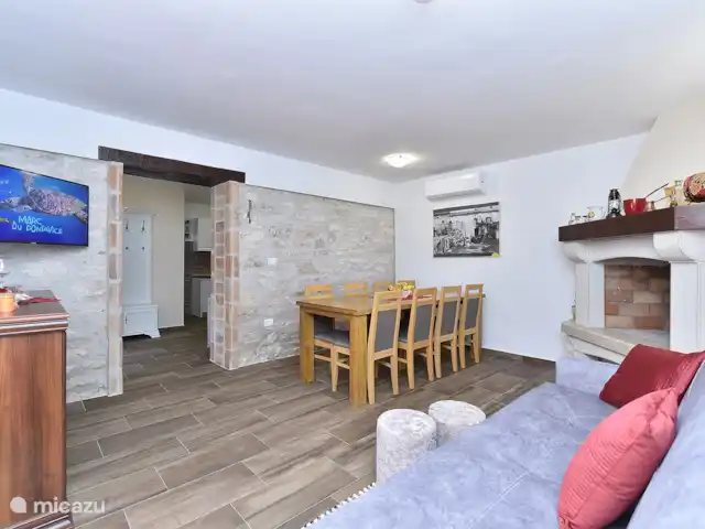 vakantiehuis huren in Kroatië, Istrië, Pula – Huis Mia woonkamer