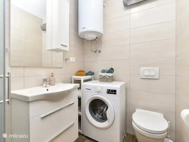 vakantiehuis huren in Kroatië, Istrië, Pula – Huis Mia badkamer