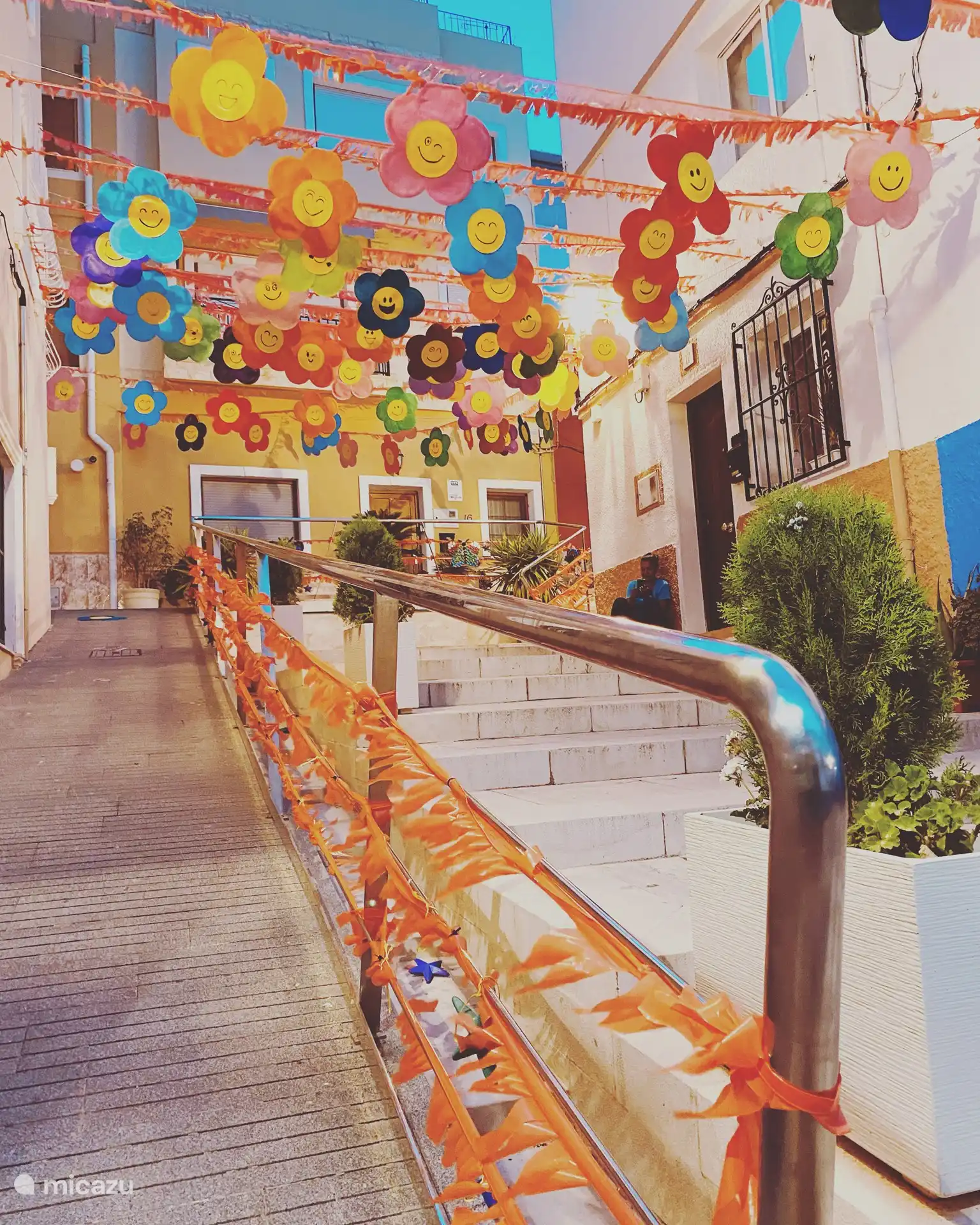 Cosy streets round the corner! 